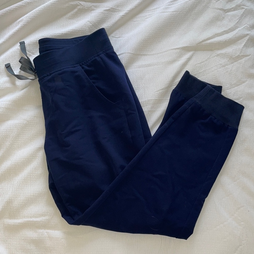 FIGS Zamora™ Jogger Scrub Pants — Navy